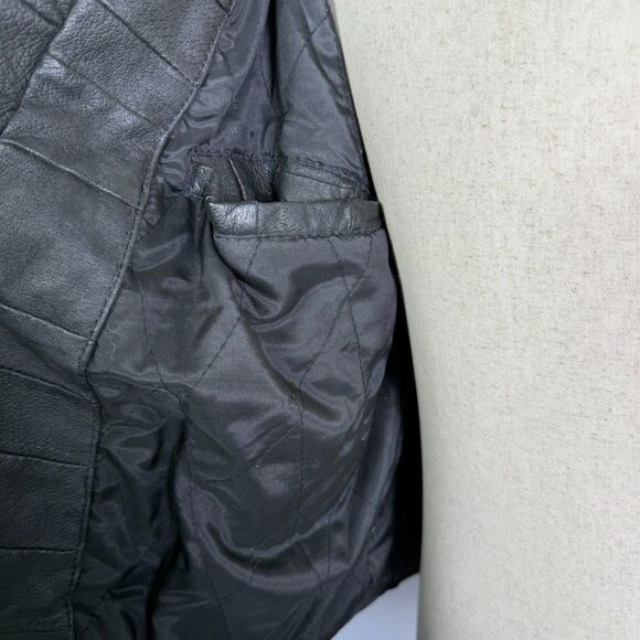 ACCENT on You 100% Leather Motorcycle Jacket, Black, Belt, Zipper, Sz S 2/$50 - Picture 11 of 16